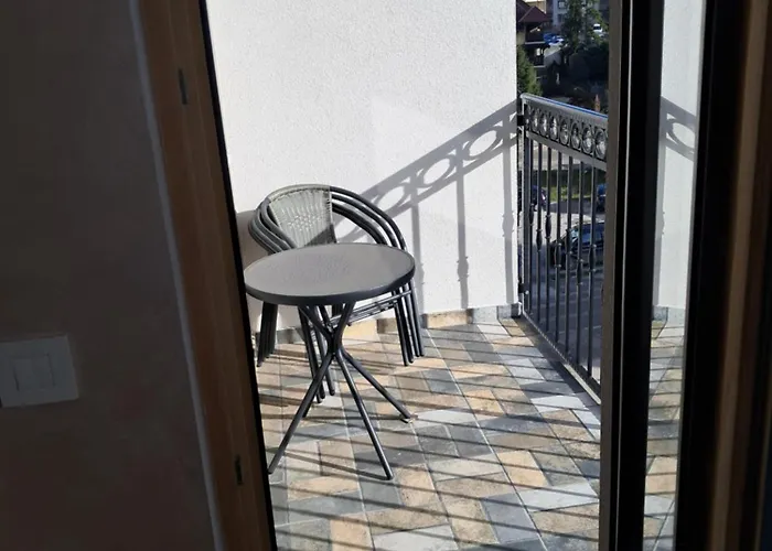 アパート Stojanovic ズラティボール