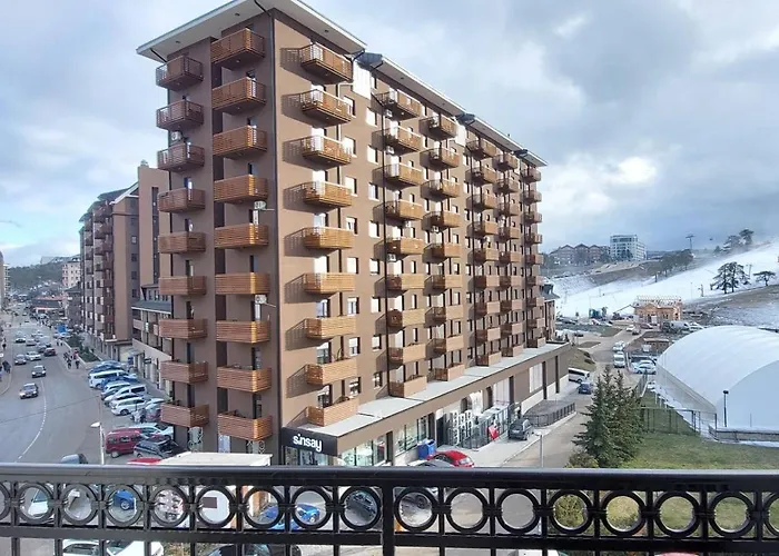 アパート Stojanovic ズラティボール