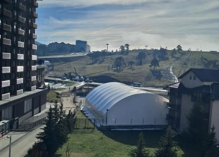 アパート Stojanovic ズラティボール